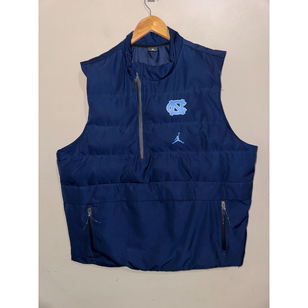 Mens 2XL Jordan North Carolina Tar Heels Team Issue Puffer Vest Jacket NCAA RARE